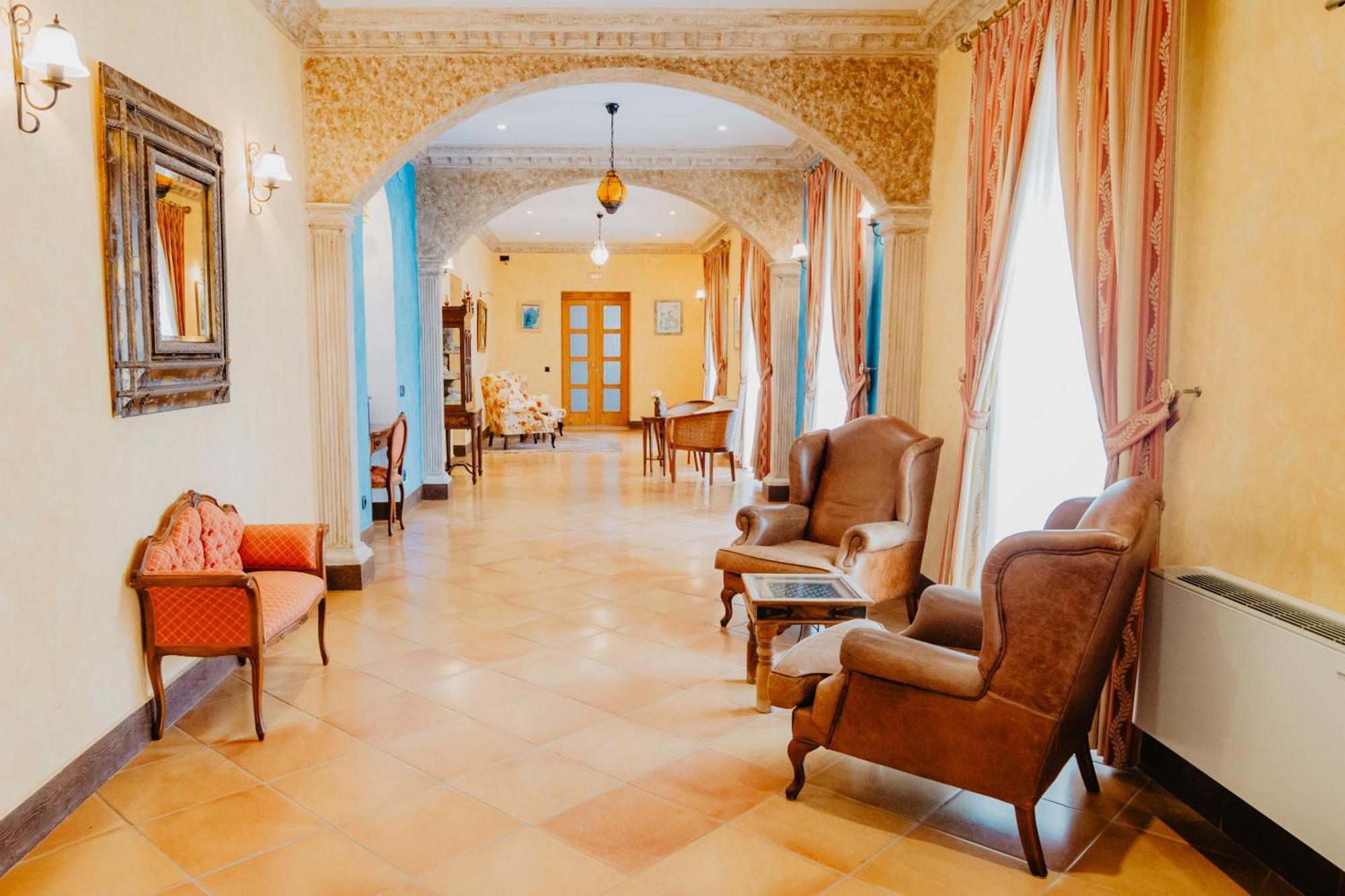 Hotel Hacienda Don Manuel Granja de Torrehermosa Dış mekan fotoğraf